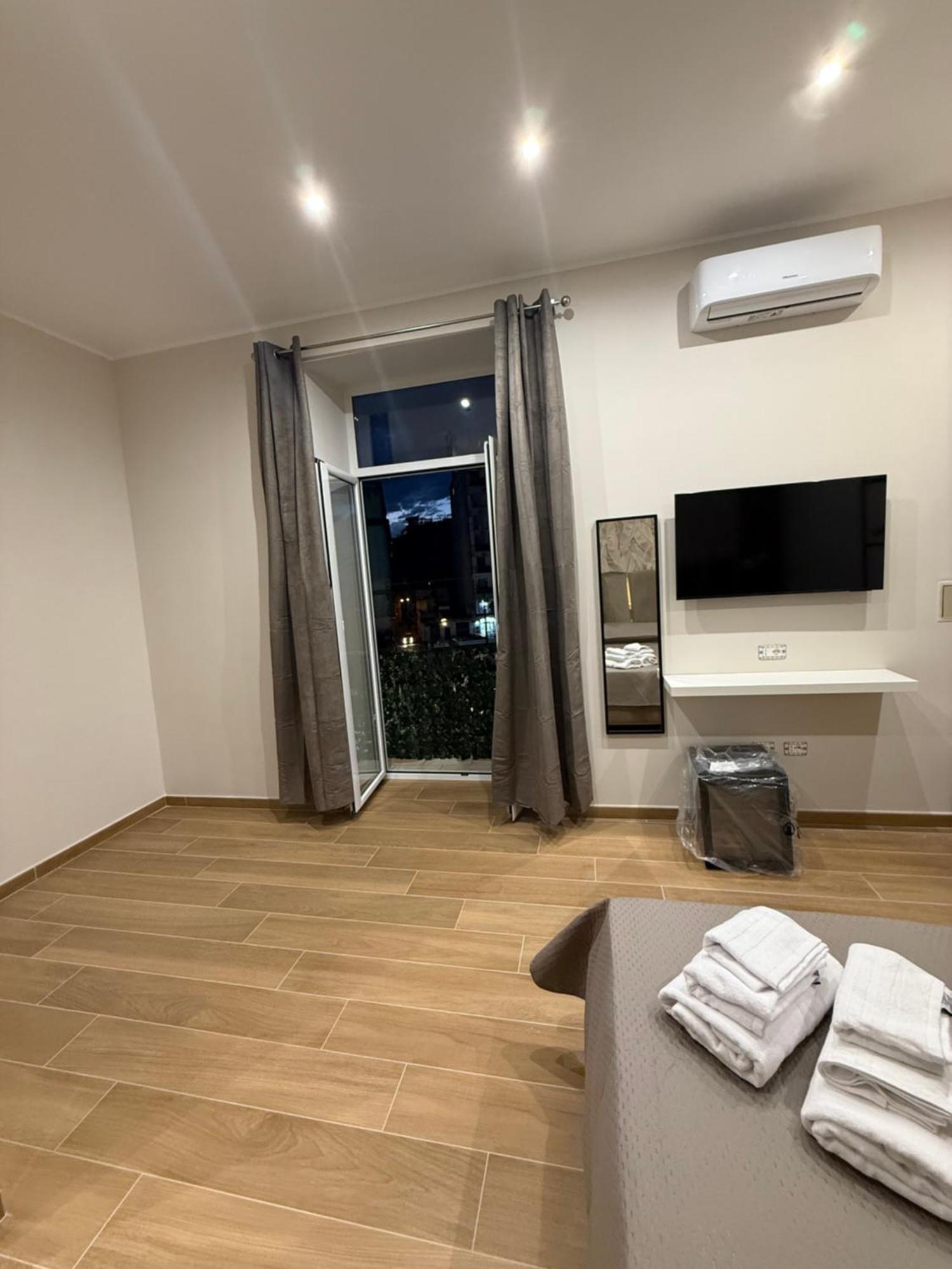 Il Regno Di Napoli Hotel Kültér fotó