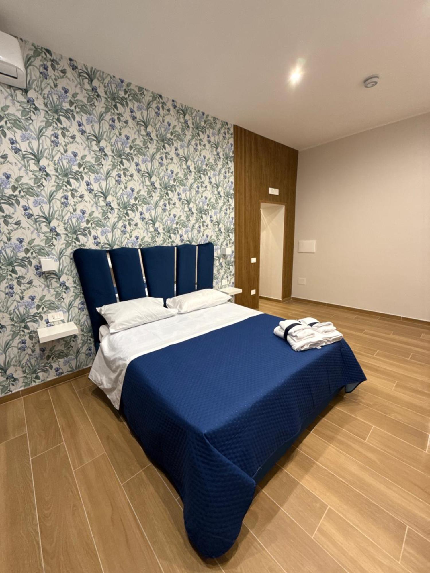 Il Regno Di Napoli Hotel Kültér fotó